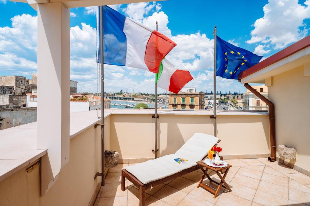 Hotel L'Arcangelo - Boutique Hotel Taranto Exterior foto