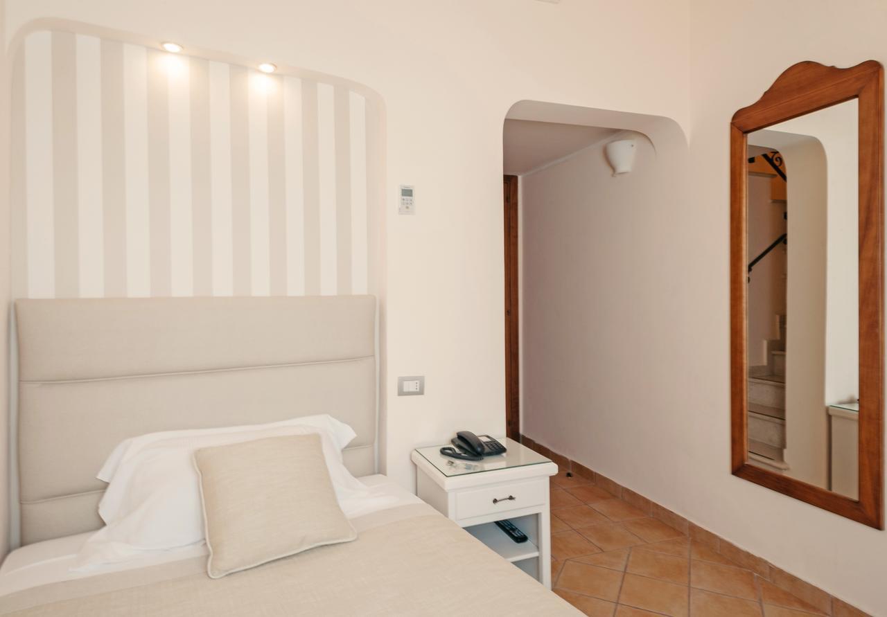 Hotel L'Arcangelo - Boutique Hotel Taranto Exterior foto